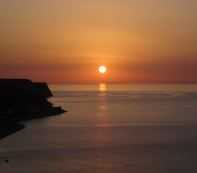 Ανατολή πάνω από τη Λιβυκή Θάλασσα